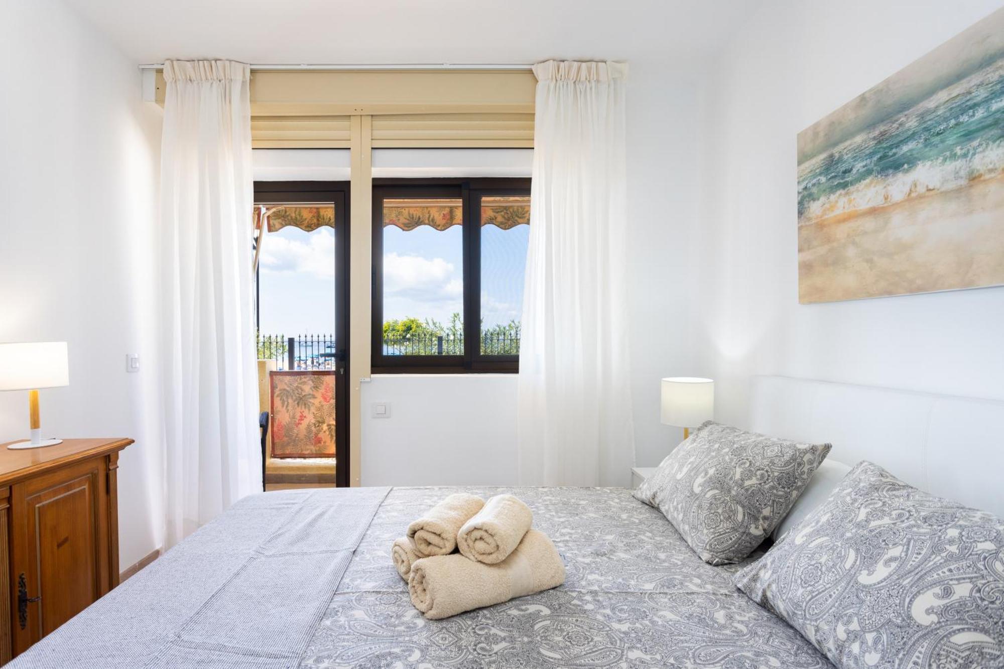 Frontline Playa Las Vistas With Pool, Parking, Sea ลอส กริสเตียนอส ภายนอก รูปภาพ
